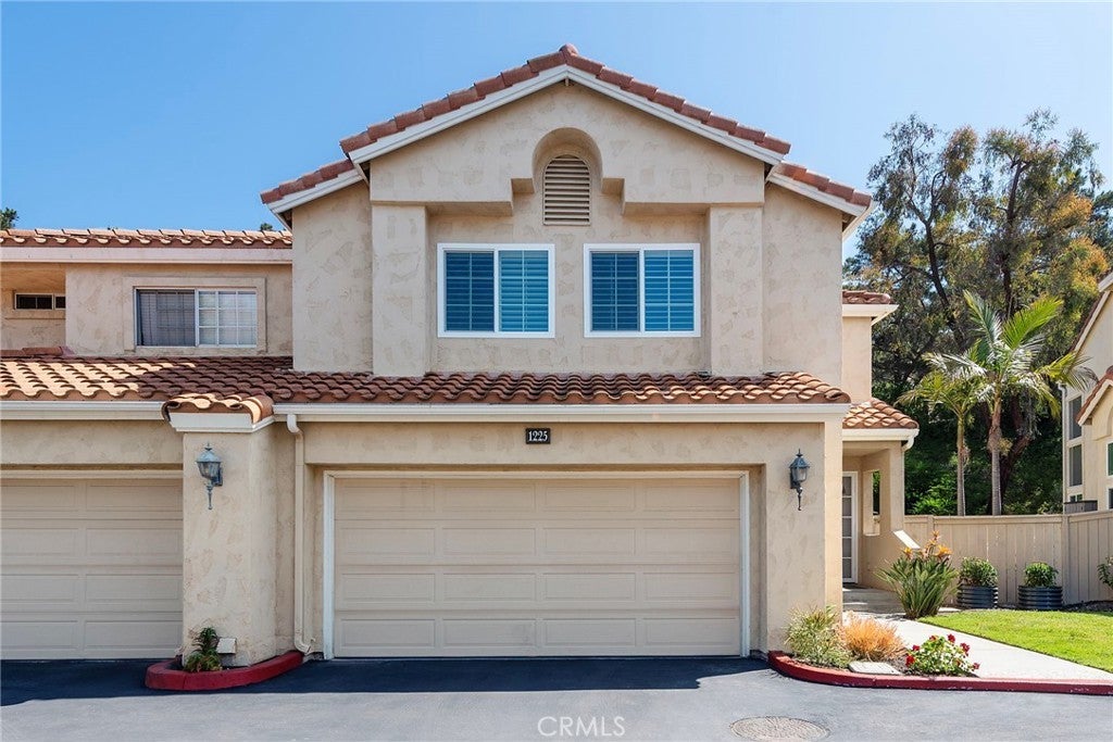 Photo of Listing #OC25093468