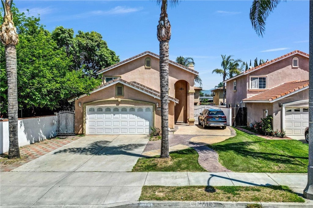 Photo of Listing #SR25103287