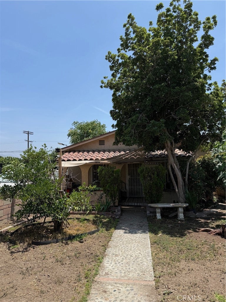 Photo of Listing #SR25103660