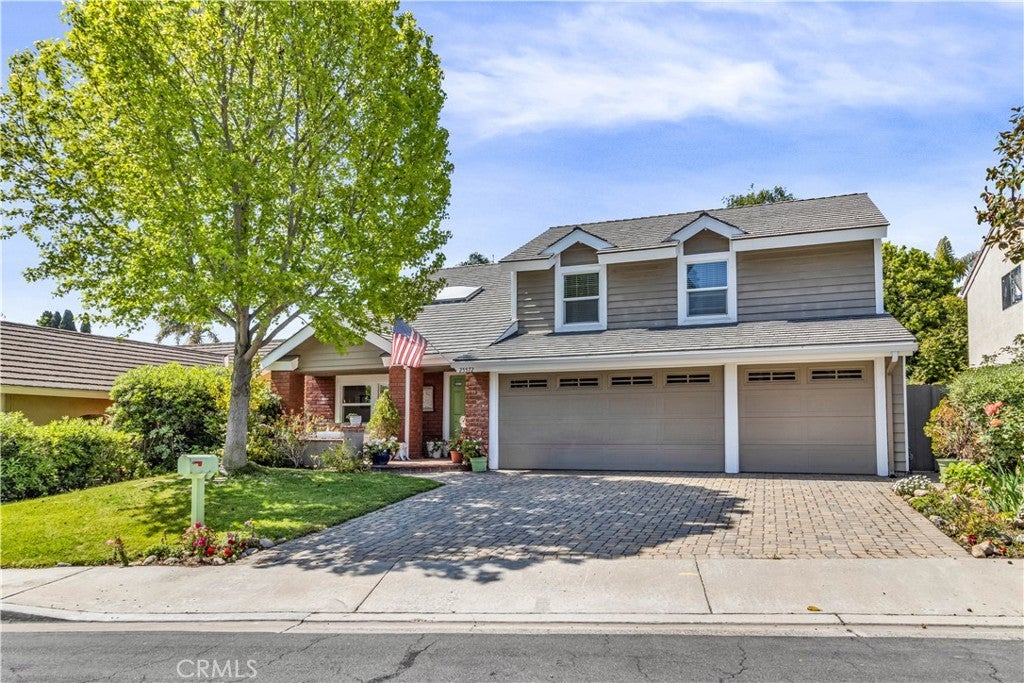 Photo of Listing #OC25103077