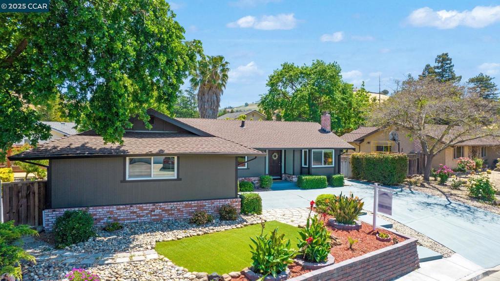 Photo of Listing #41096899