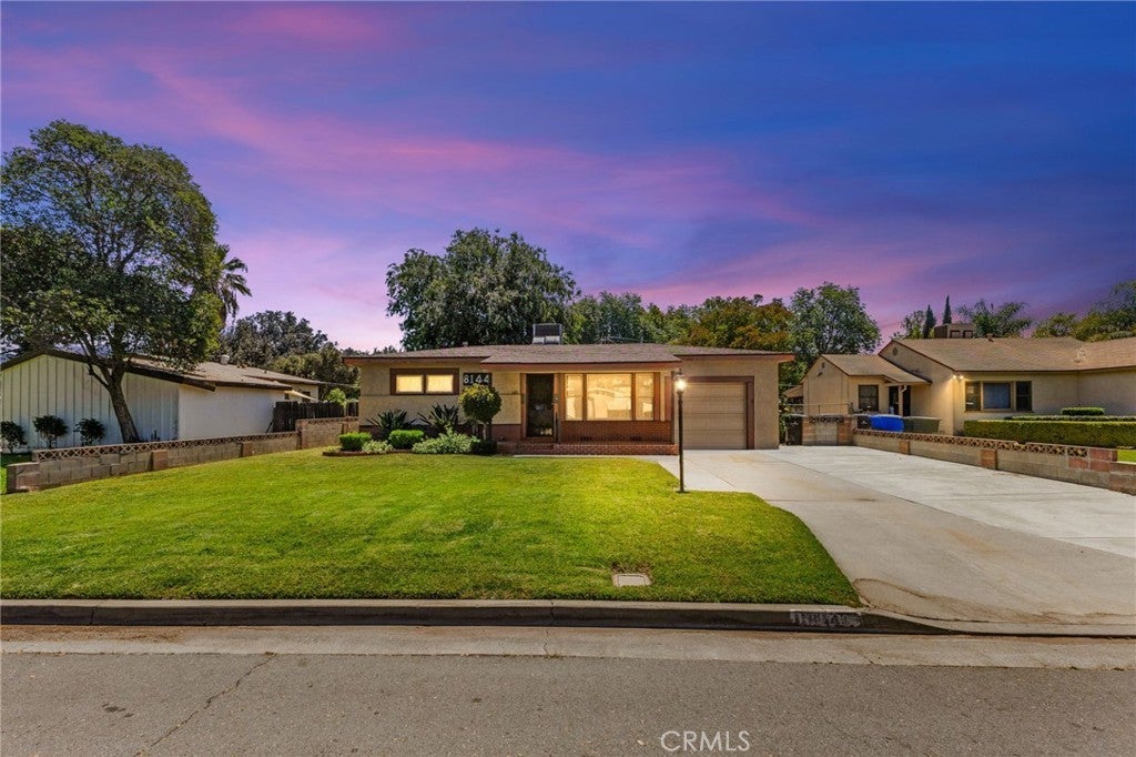 Photo of Listing #PW25094169