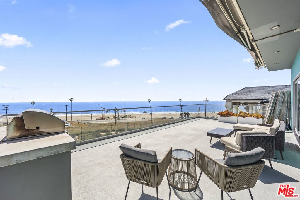 Photo of Listing #25536805