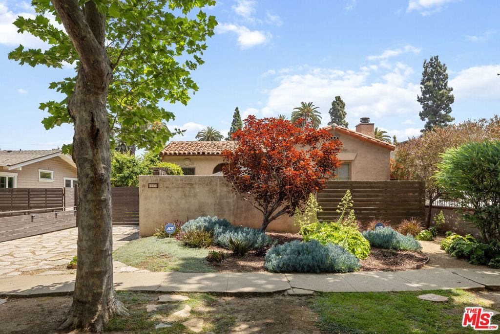 Photo of Listing #25536143