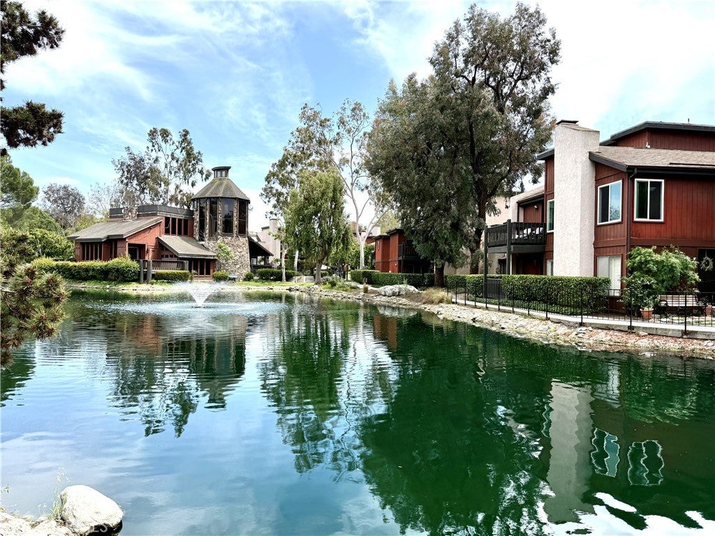 Photo of Listing #SB25103832