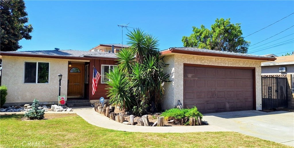 Photo of Listing #IV25095121