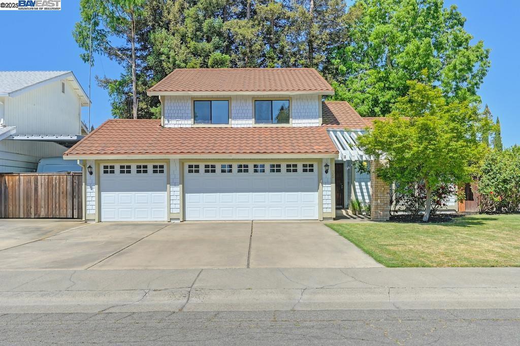 Photo of Listing #41096996