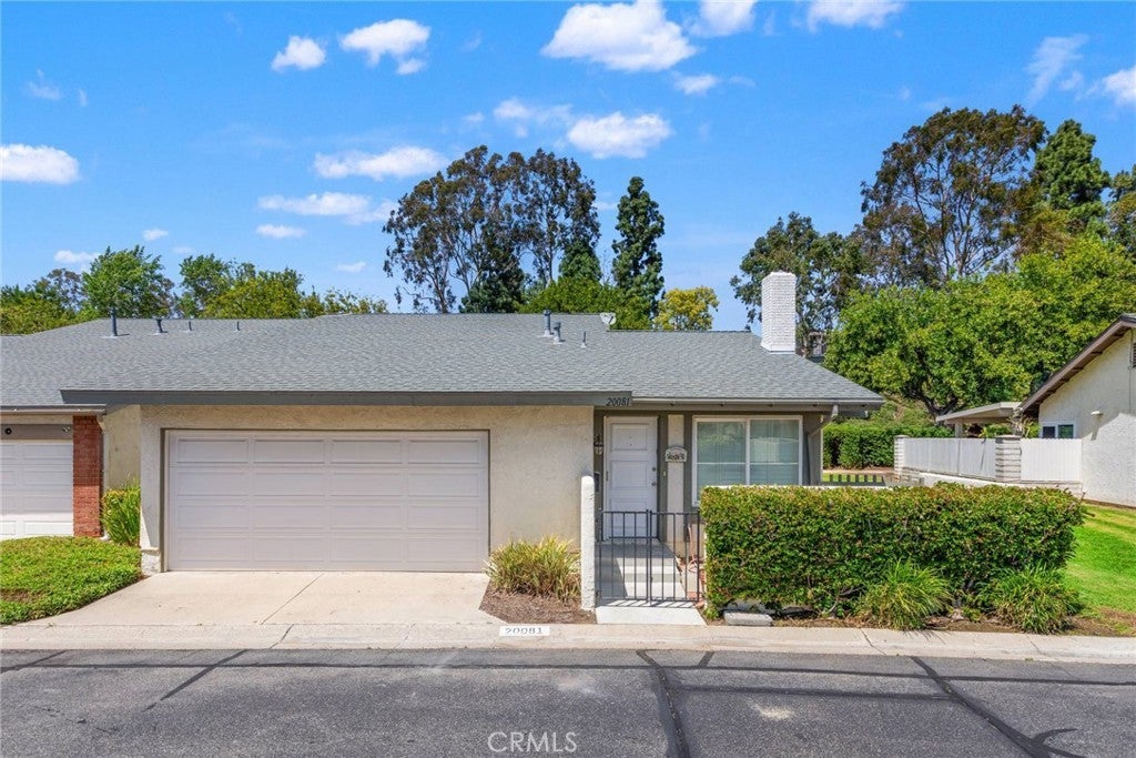 Photo of Listing #OC25094297