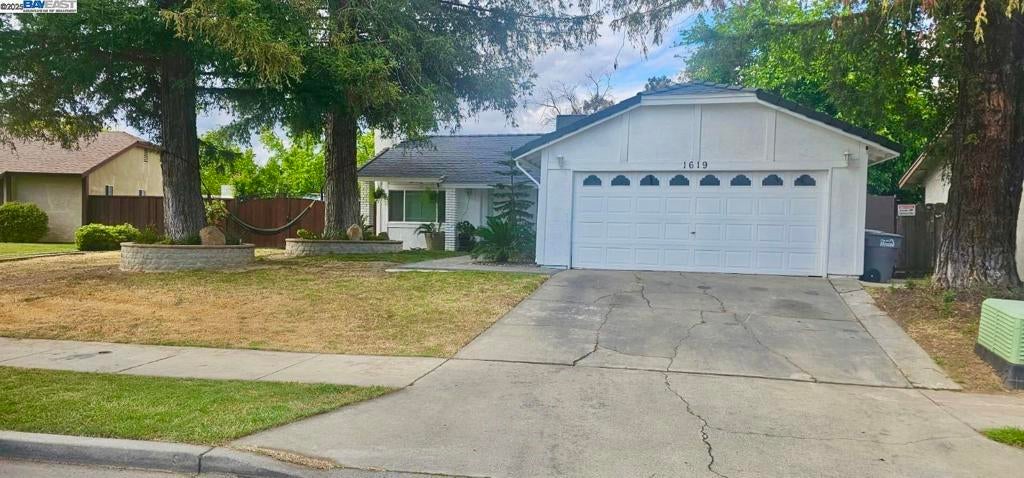 Photo of Listing #41097009