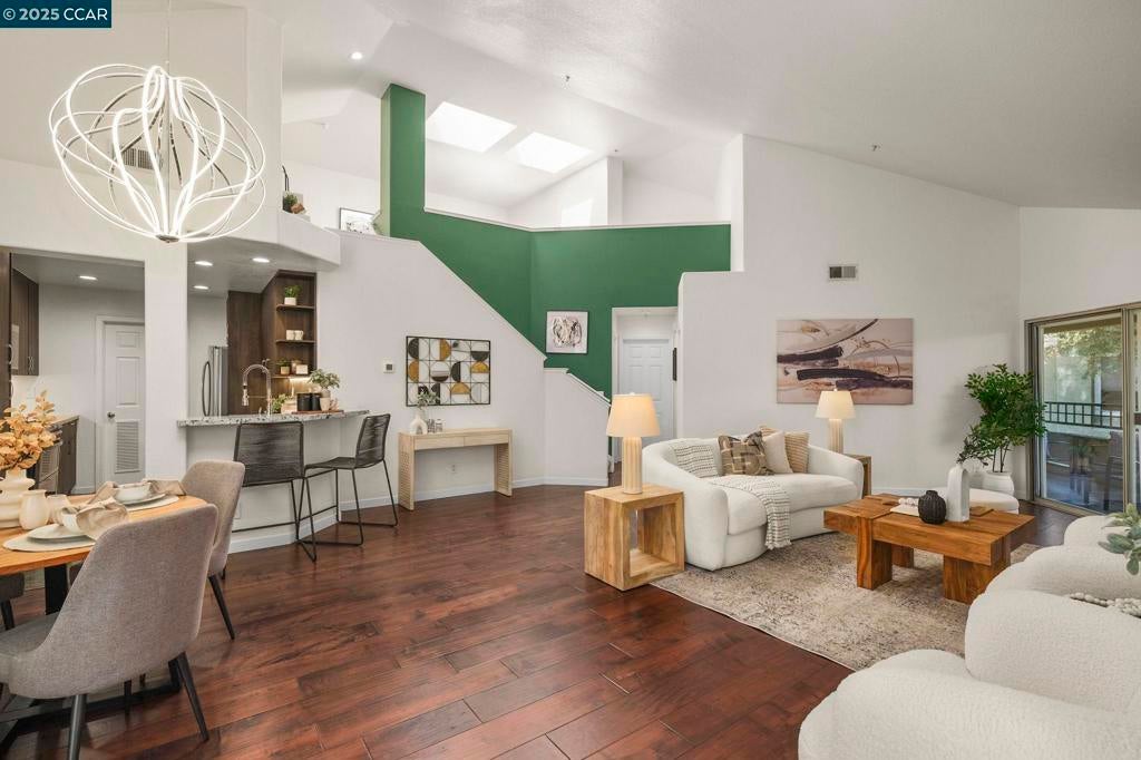 Photo of Listing #41097018