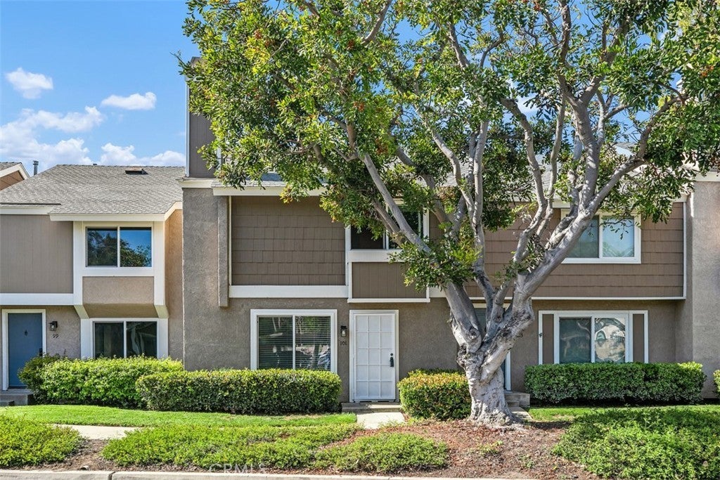 Photo of Listing #OC25104388