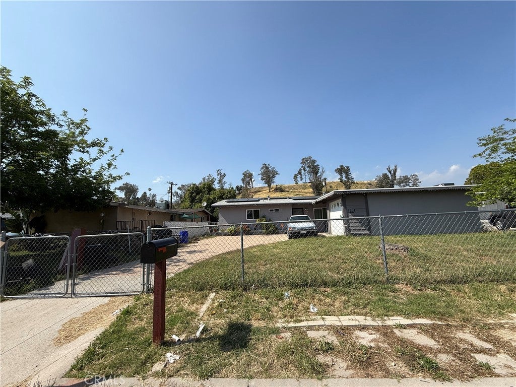 Photo of Listing #MB25104545