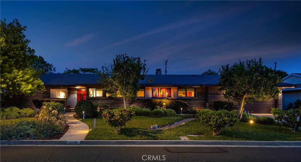 Photo of Listing #PW25104658