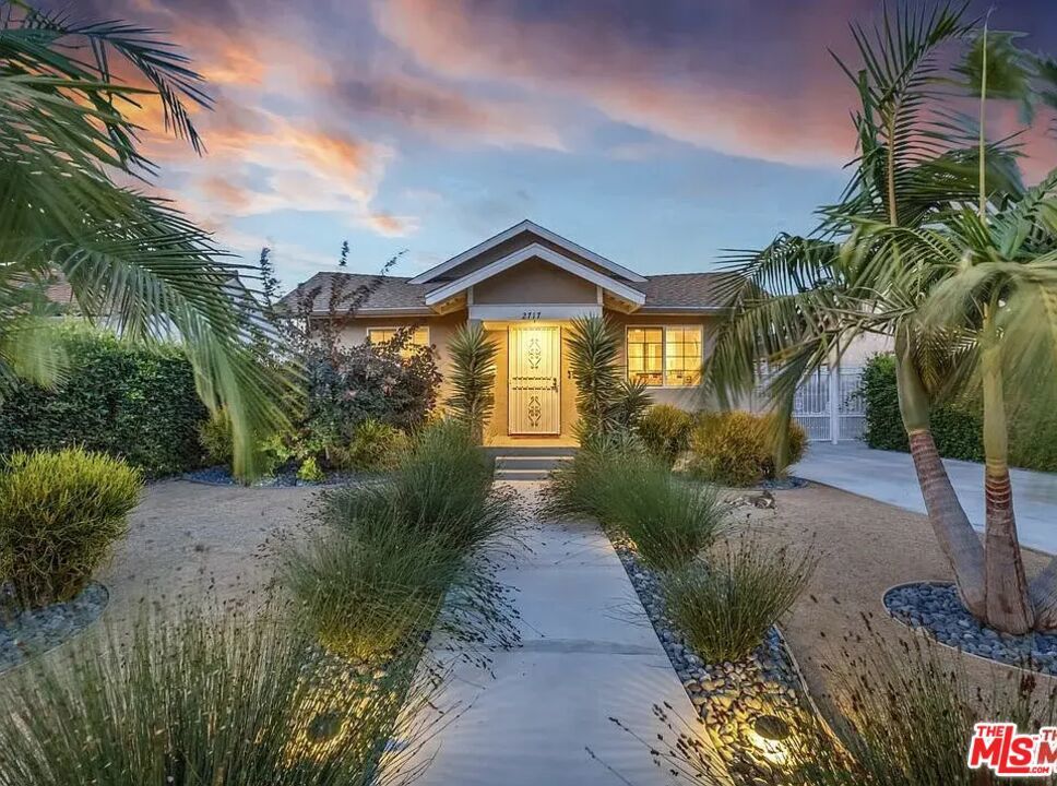 Photo of Listing #25537295