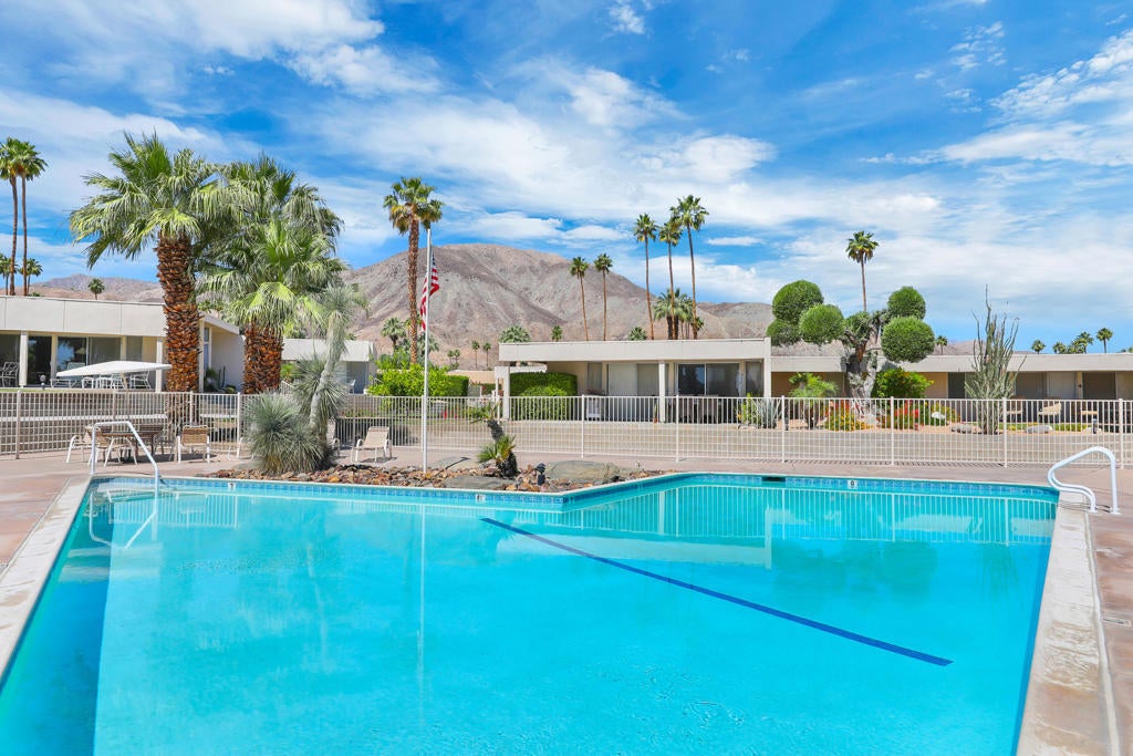 Photo of Listing #219129936DA