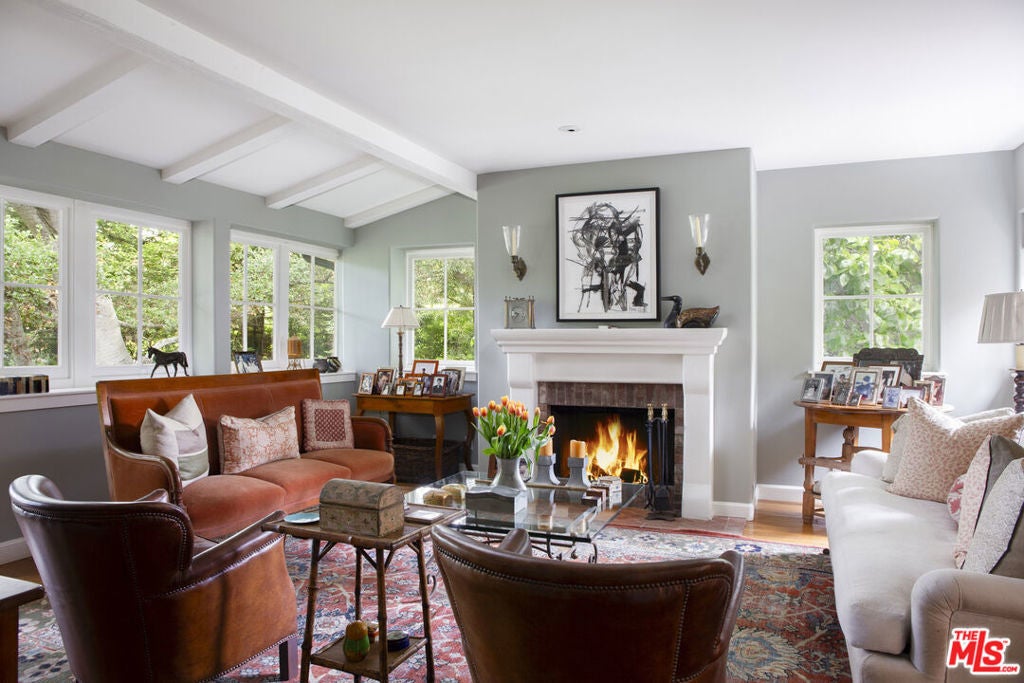 Photo of Listing #25536755