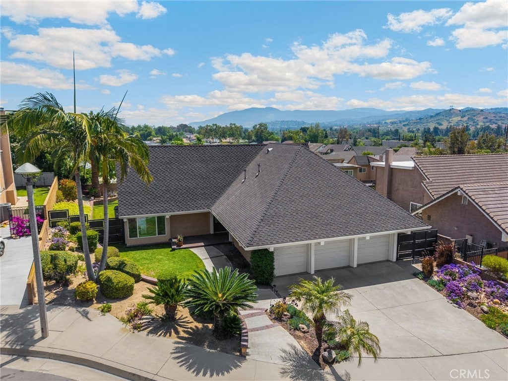 Photo of Listing #PW25104928