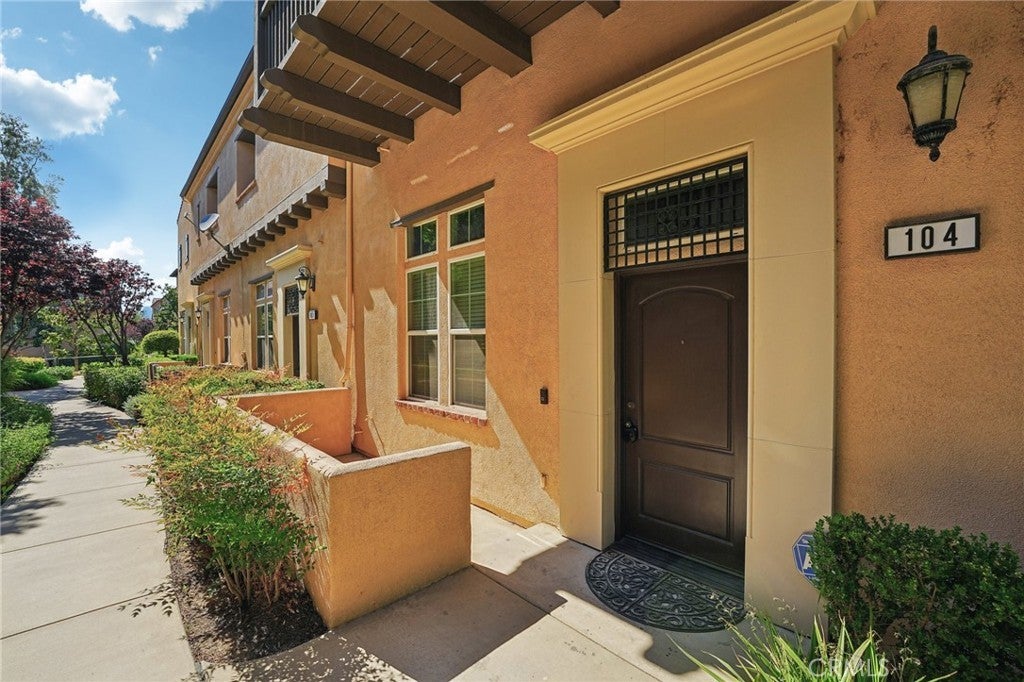 Photo of Listing #PV25105099