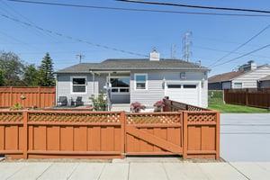 Photo of Listing #ML82006394