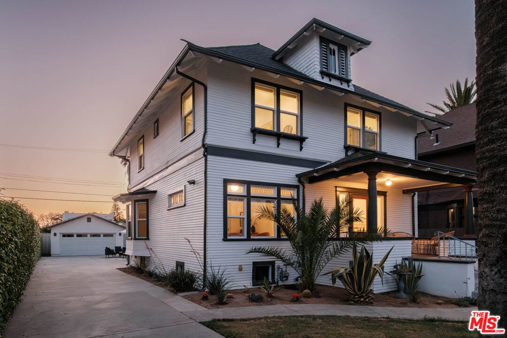 Photo of Listing #25537319