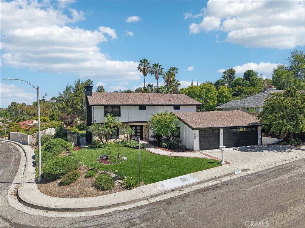 Photo of Listing #SR25099234