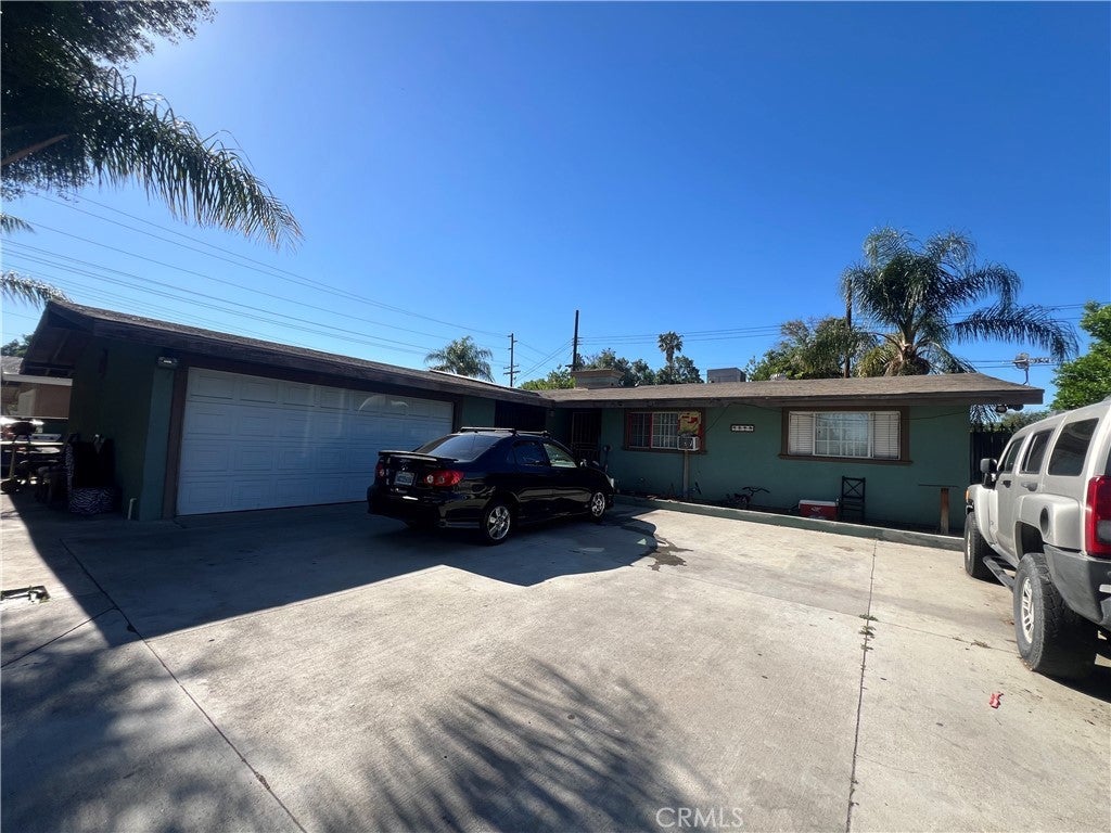 Photo of Listing #DW25105491