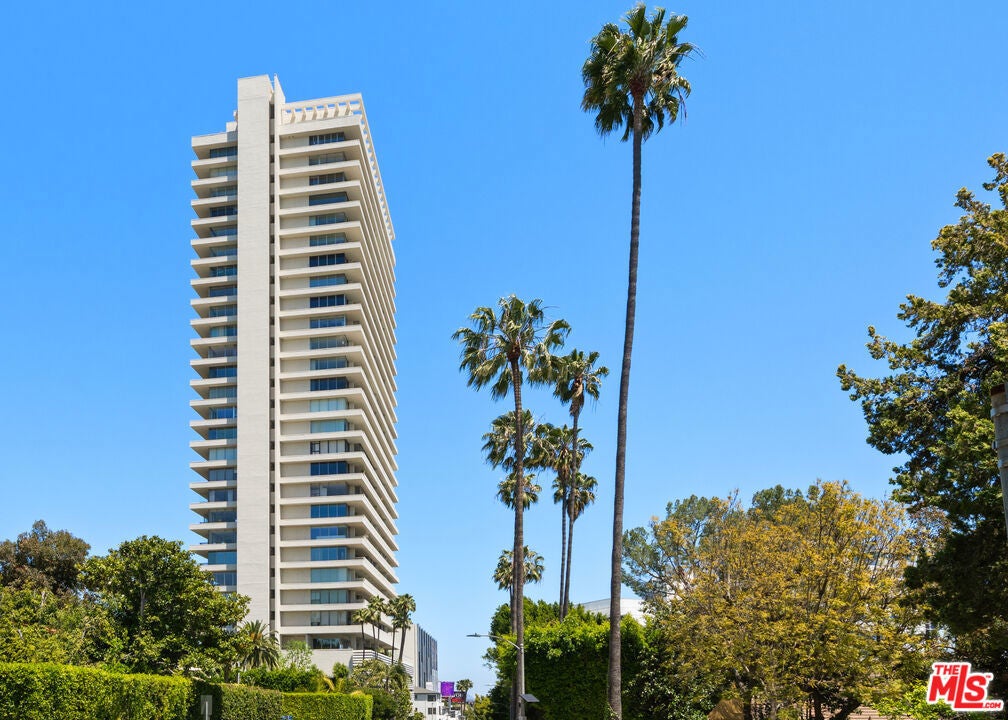 Photo of Listing #25537679