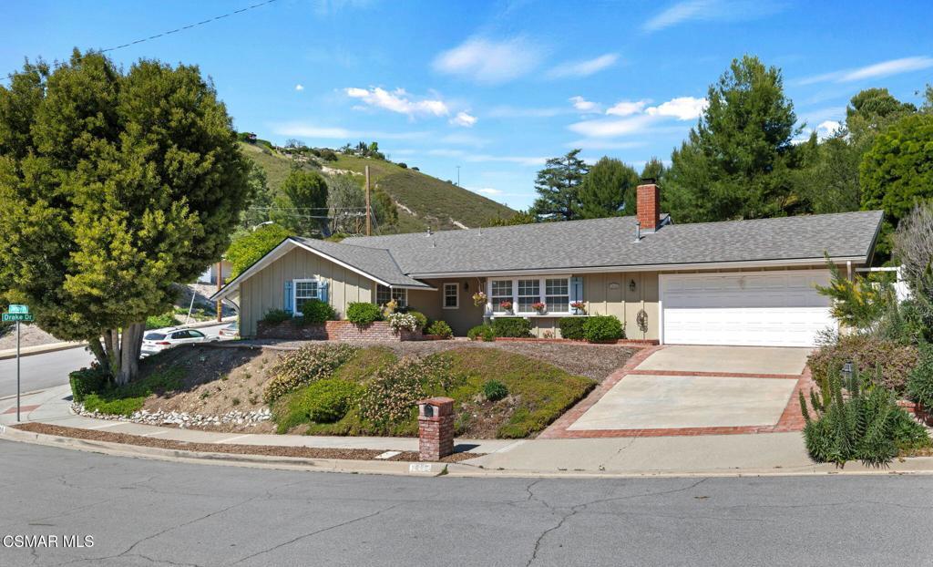 Photo of Listing #225002350