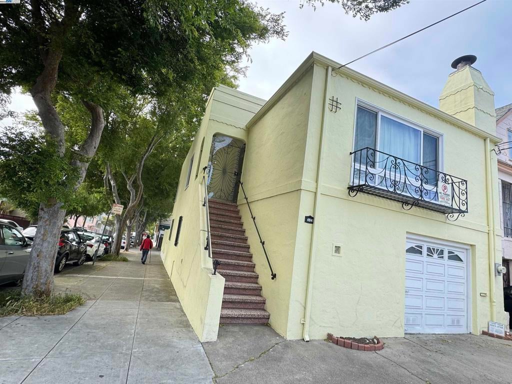 Photo of Listing #41097179