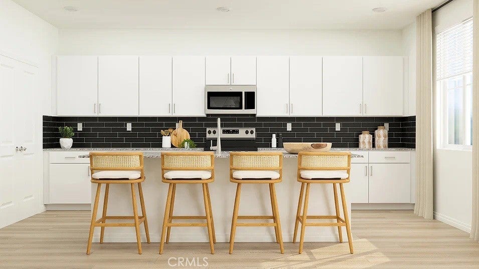 Photo of Listing #SW25105857