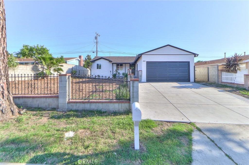 Photo of Listing #CV25105943