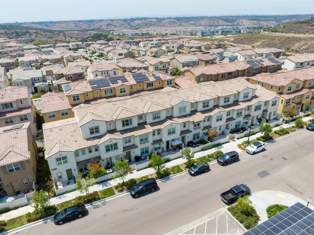 Photo of Listing #PTP2503463