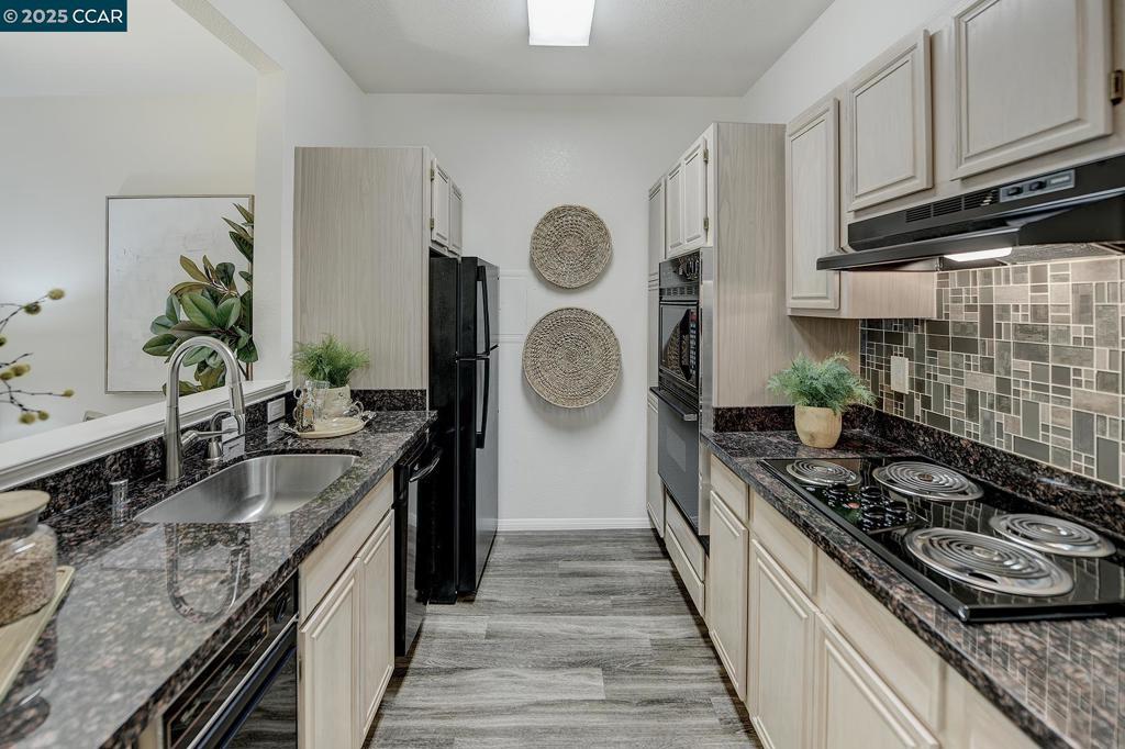 Photo of Listing #41097221