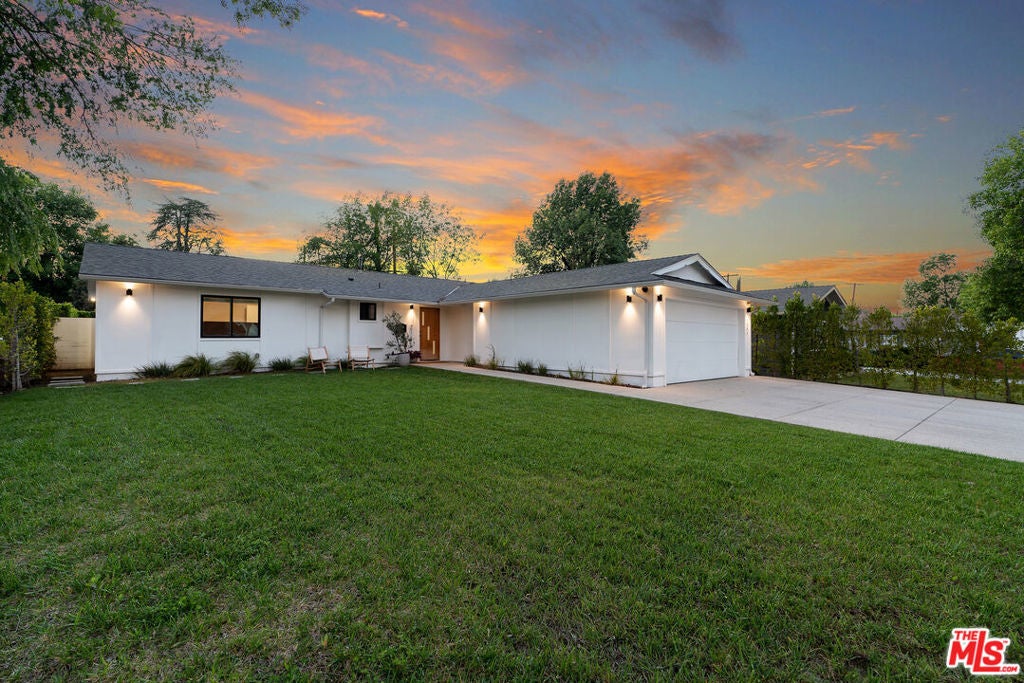 Photo of Listing #25538189