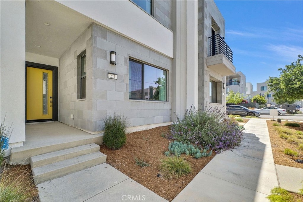 Photo of Listing #OC25096508