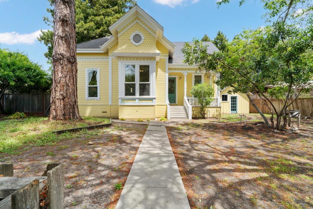 Photo of Listing #ML82005096