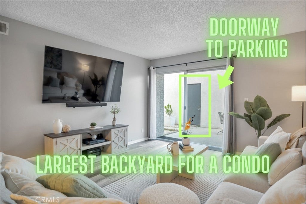 Photo of Listing #SR25106567