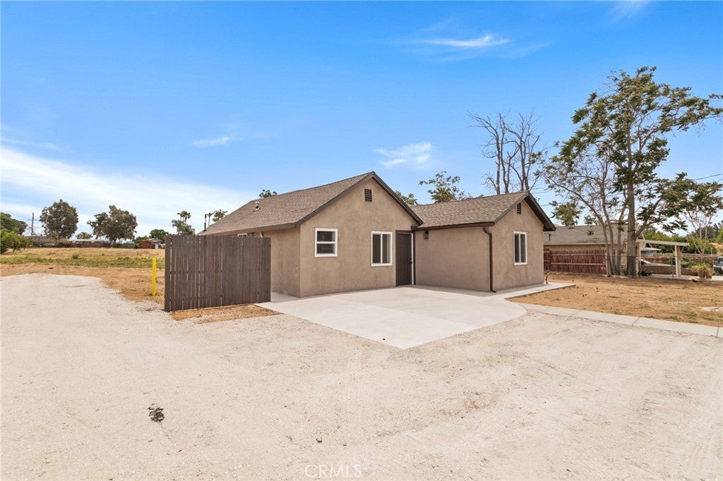 Photo of Listing #IV25106785