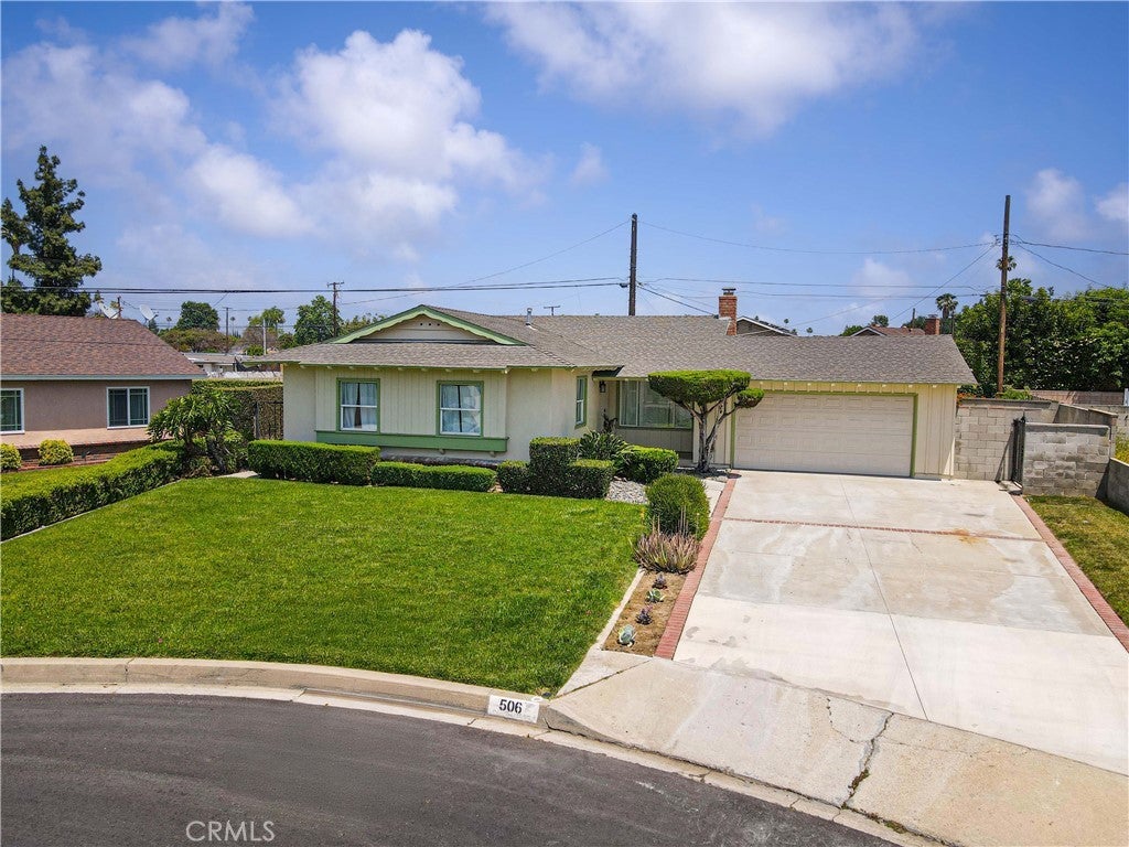 Photo of Listing #CV25105725