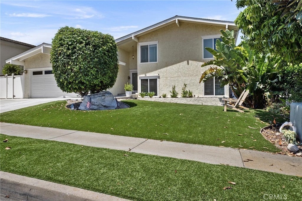 Photo of Listing #SB25106921