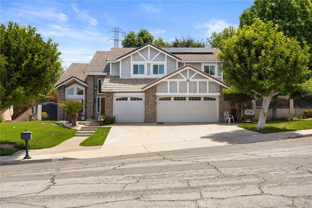 Photo of Listing #IV25107019