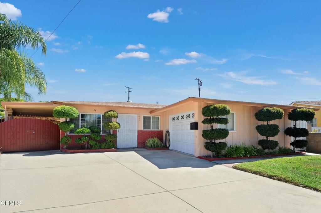 Photo of Listing #P1-22216