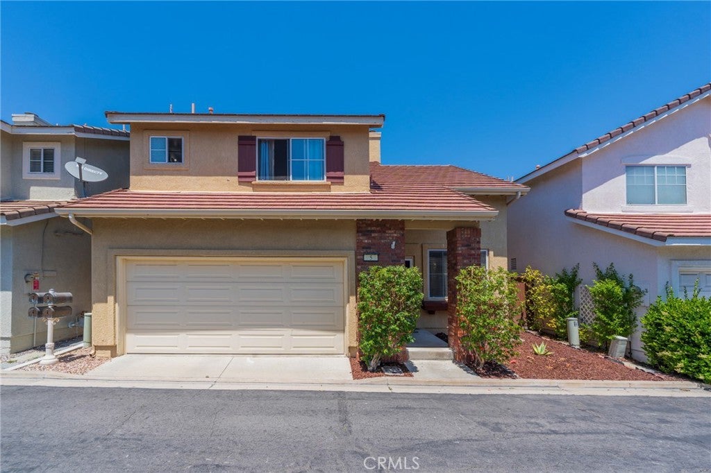 Photo of Listing #OC25101992