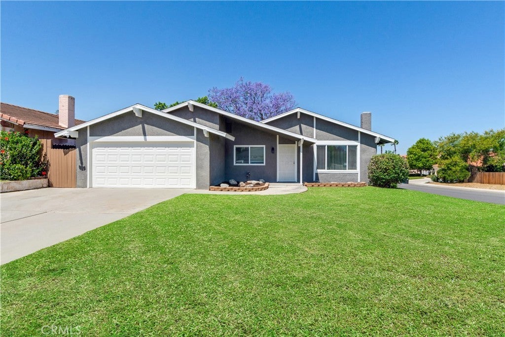 Photo of Listing #TR25101477