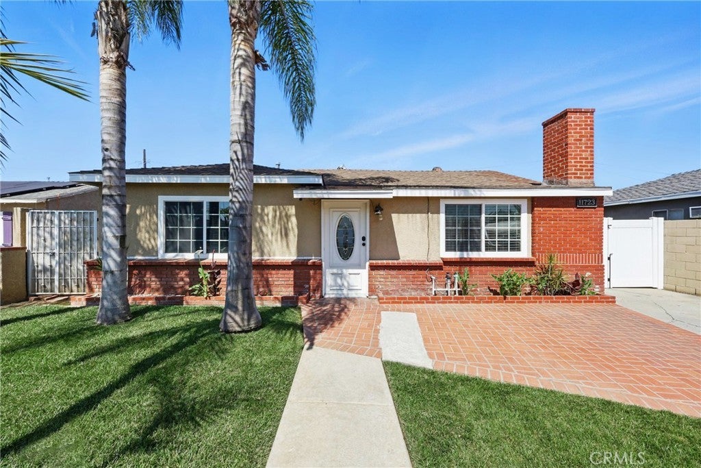 Photo of Listing #DW25105093