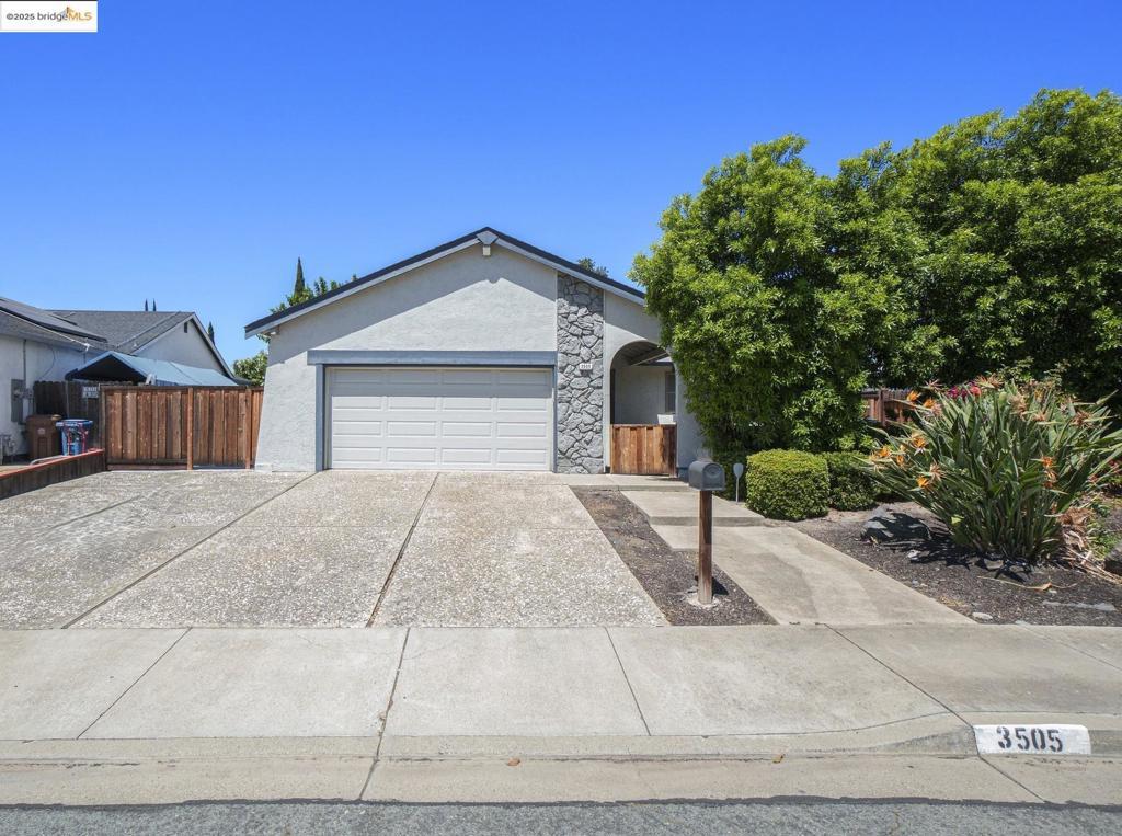 Photo of Listing #41097389