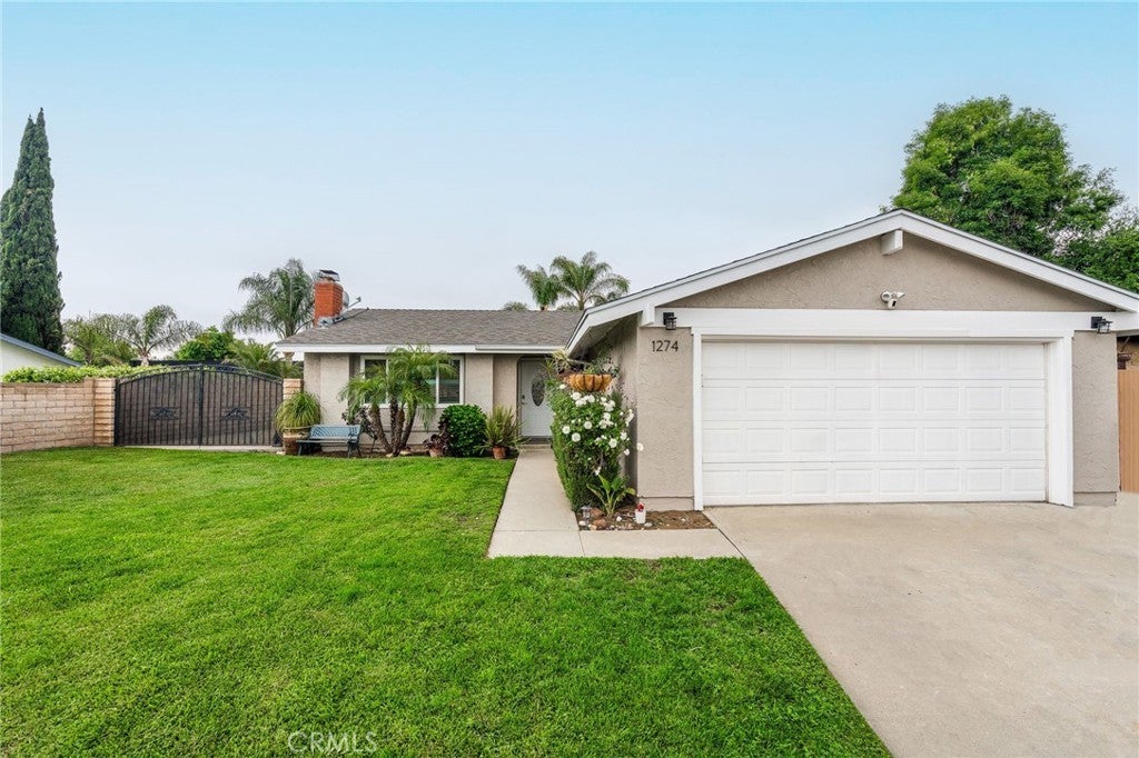 Photo of Listing #CV25103616