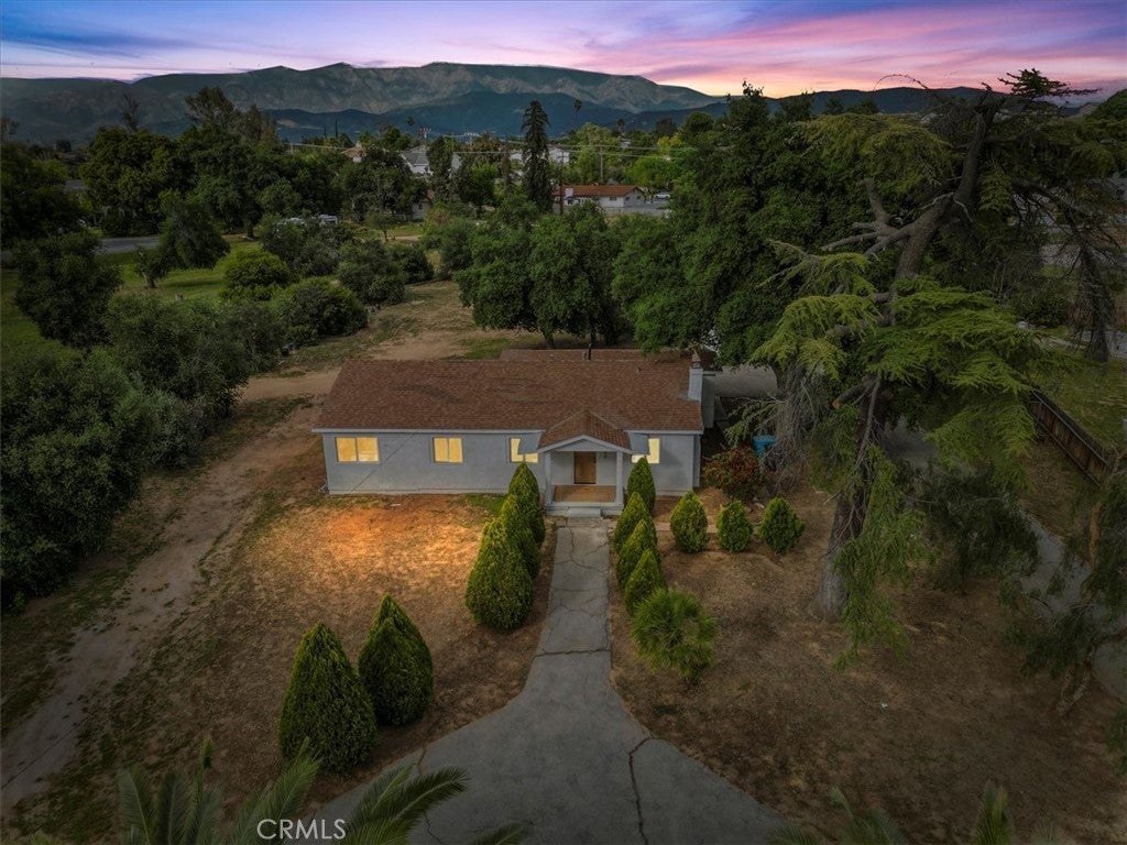 Photo of Listing #IV25107314