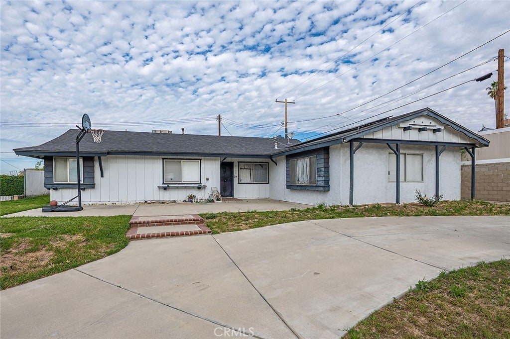 Photo of Listing #CV25088639