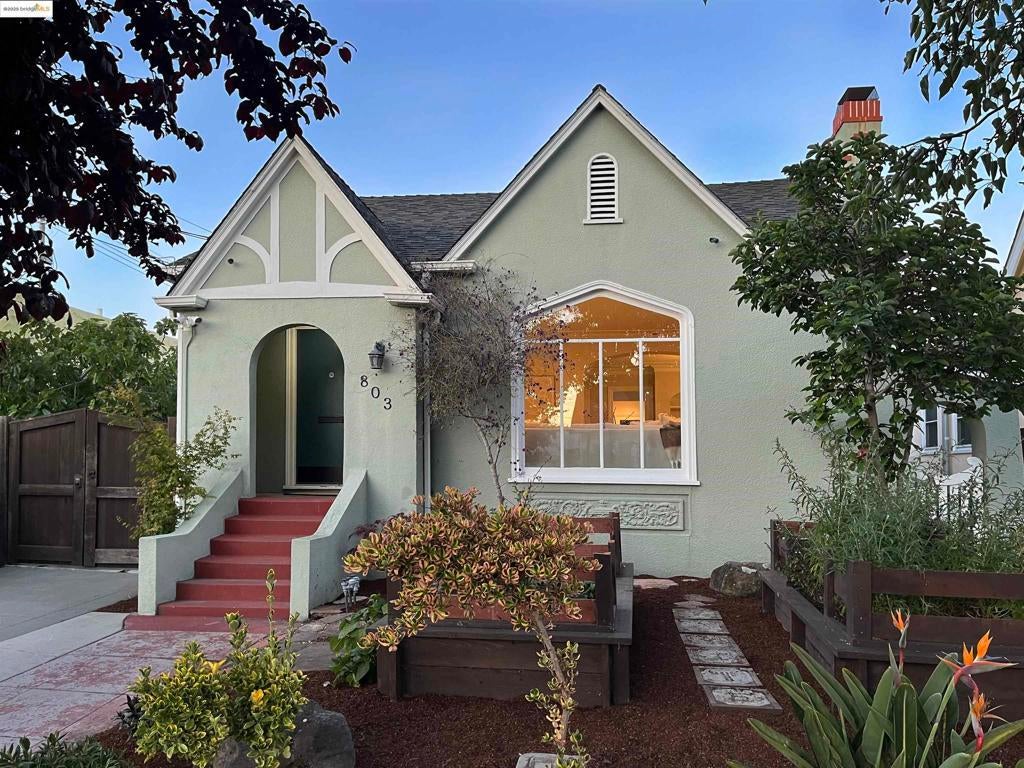 Photo of Listing #41097430